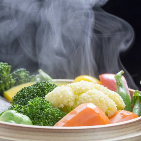Dämpfen – schonend und kalorienarm