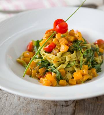 Bolognese de courge avec Spaghettis complets